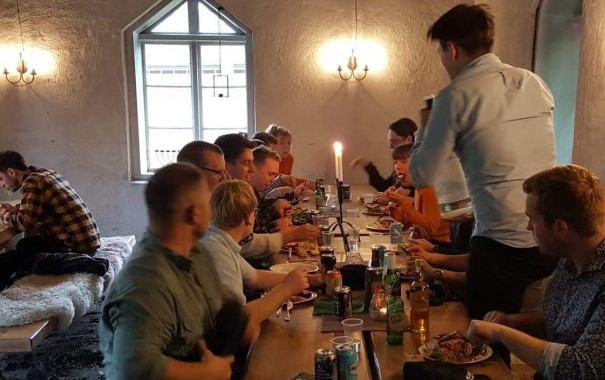 IMG_0557-605x605 – Kopi